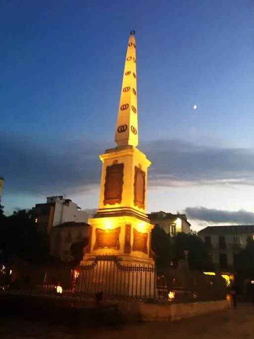Δωμάτια σε οικογενειακή κατοικία Habitaciones Corazon Centro Historico Μάλαγα